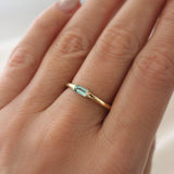 Anel Baguete Memórias Lili Personalizado Ouro 18K