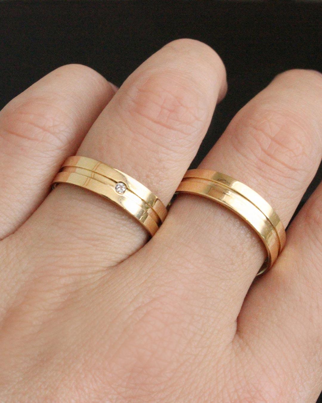 Aliança Personalizada Ouro 18K Anatômica | 6mm Reta com Friso e 1 Brilhante - Montezza Joias