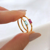 Anel Baguete Memórias Lili Personalizado Ouro 18K