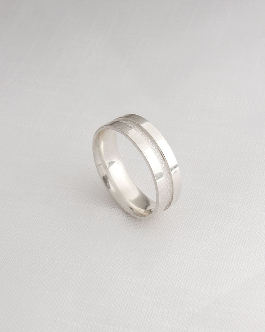 Aliança Namoro Prata 950 Friso Diamantado 6mm - Montezza Joias