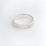 Aliança Namoro Prata 950 1 Linha Cravejada Abaulada 4mm - Montezza Joias