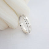 Aliança Namoro Prata 950 1 Linha Cravejada Abaulada 4mm - Montezza Joias