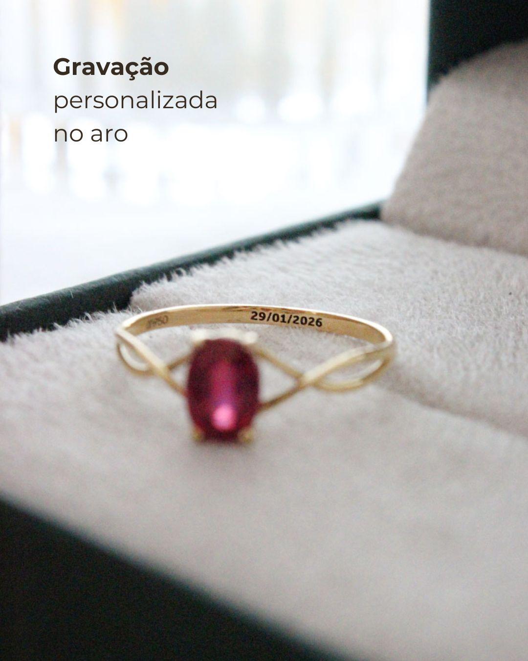 Anel de Formatura Solitário Oval Aro Trançado Personalizado Ouro 18K