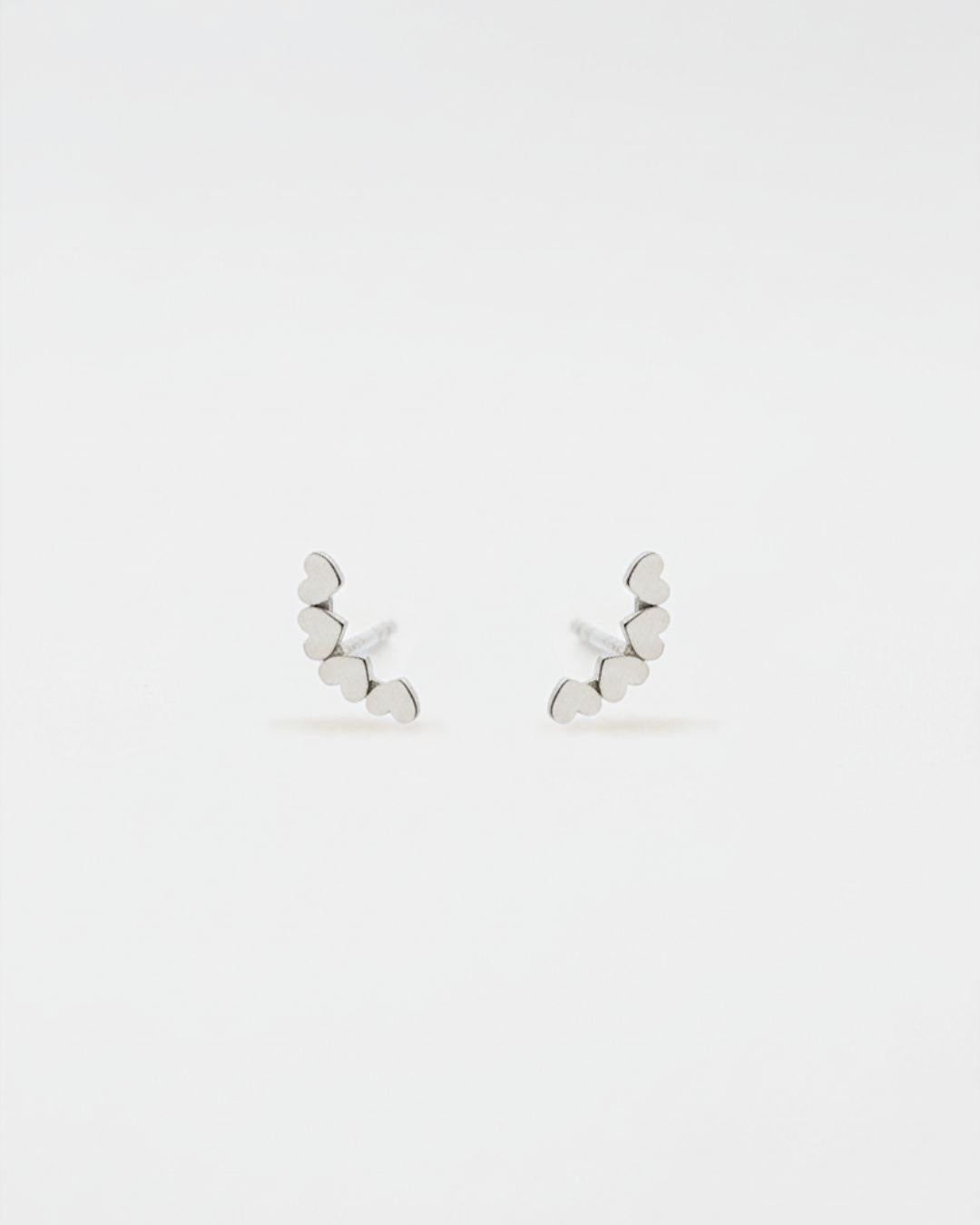 Brinco Earcuff Corações Prata 950