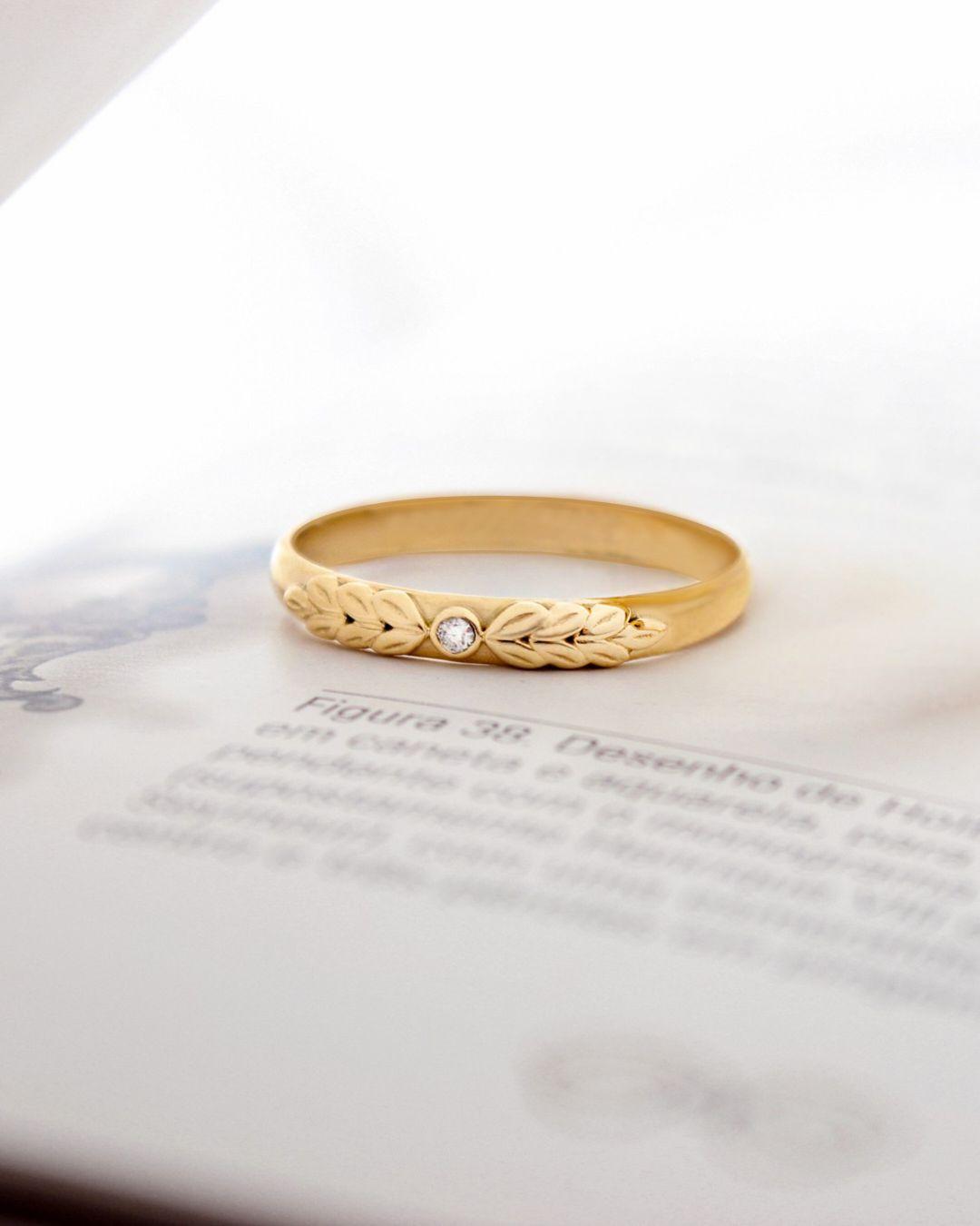 Aliança Ramos com Diamante Ouro 18K | 3mm Abaulada (NEW)