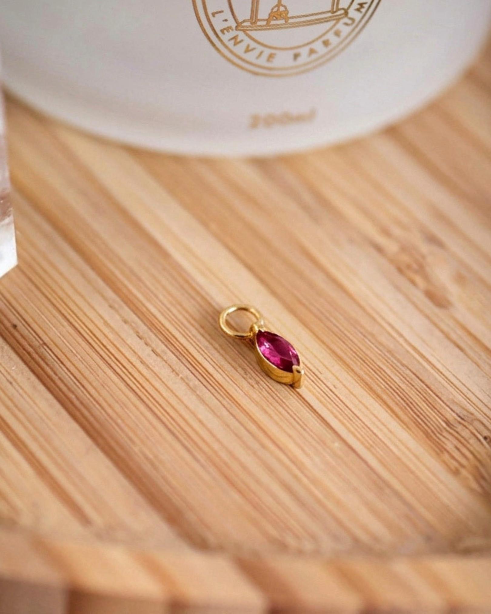 Pingente para Argola Navete Daigo Ouro 18K - Unitário