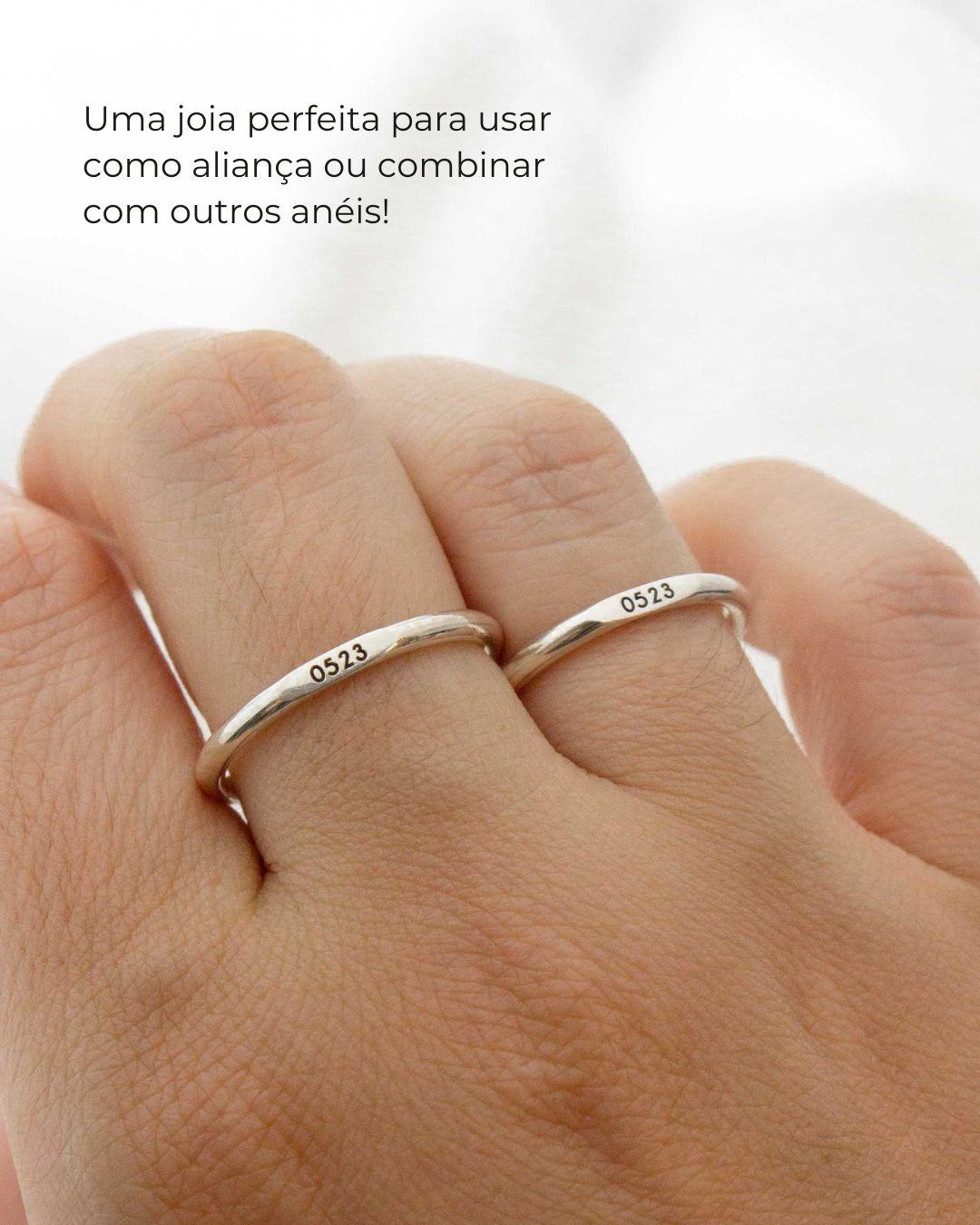 Anel Memórias Topo Reto Personalizado Prata 950 (NEW)