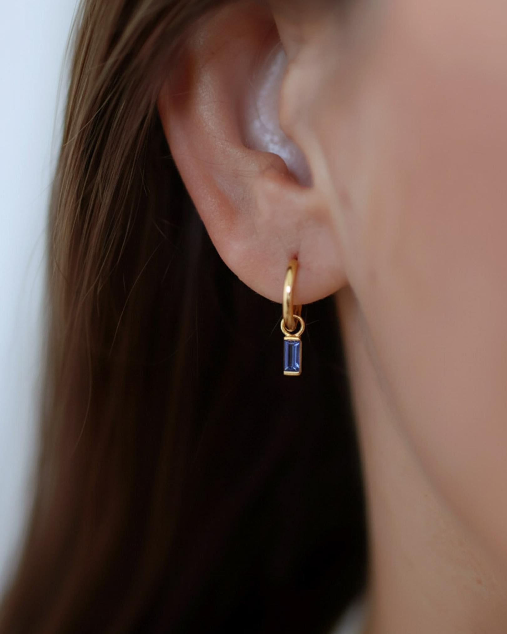Pingente para Argola Baguete Lili Ouro 18K - Unitário
