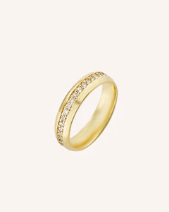 Aliança Personalizada Ouro 18K Anatômica | 5mm Abaulada 1 Linha Cravejada Zircônias - Montezza Joias