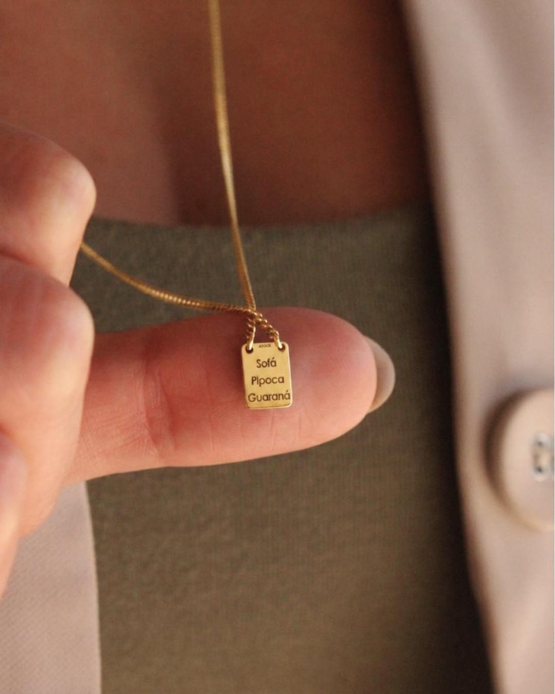 Escapulário Mini Personalizado Ouro 18K