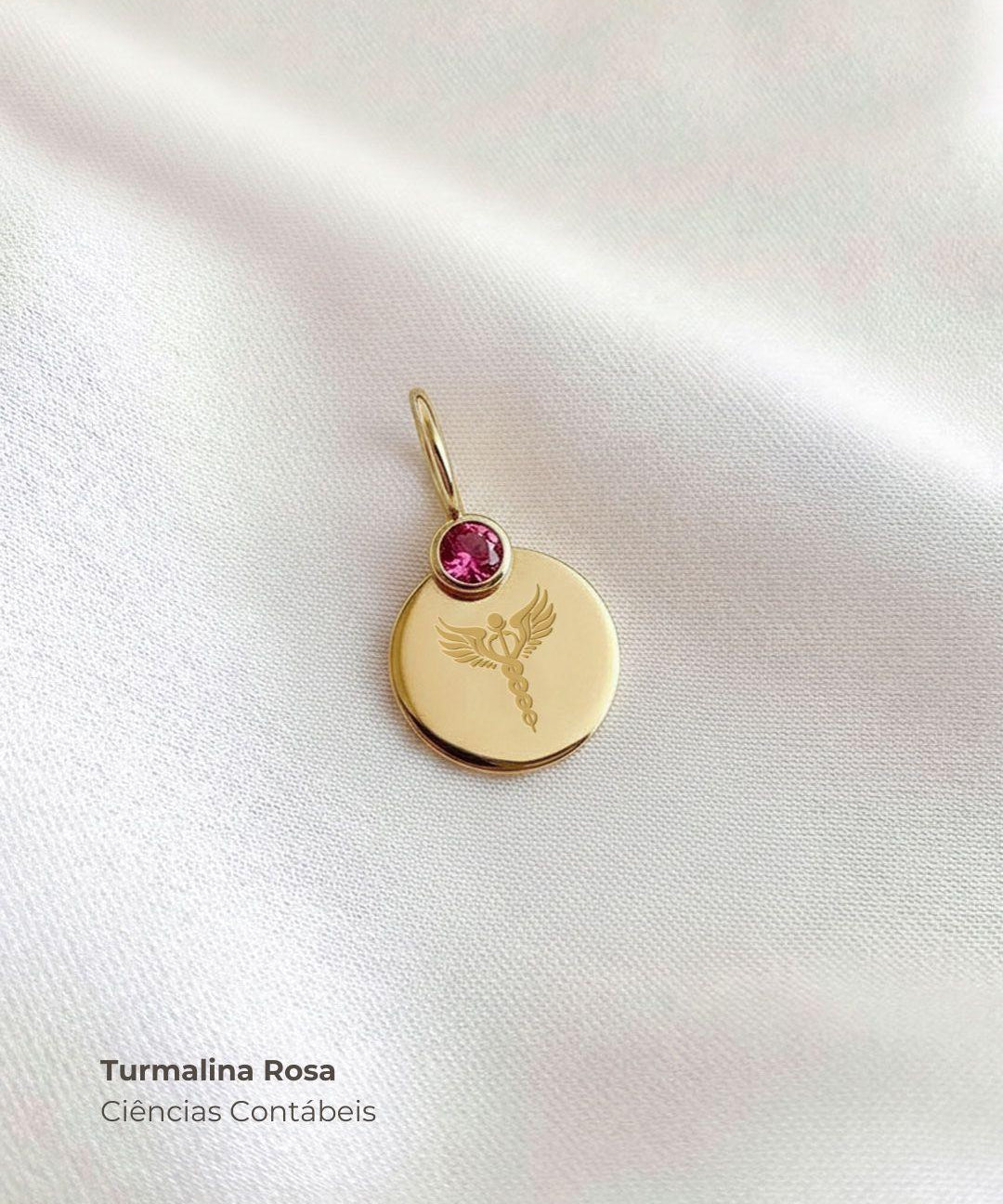 Pingente de Formatura Personalizado Ouro 18K com Pedra do Curso