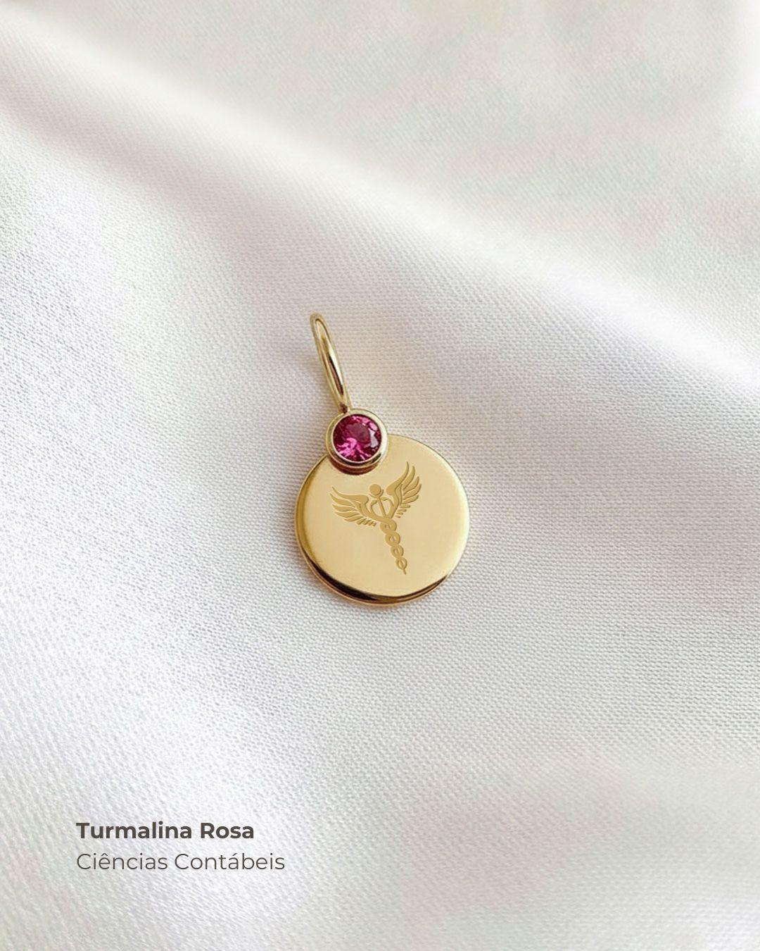 Pingente de Formatura Personalizado Ouro 18K com Pedra do Curso