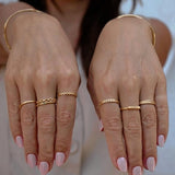 Anel Delicado Constelação Ouro 18K