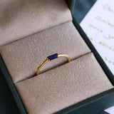Anel Baguete Memórias Lili Personalizado Ouro 18K