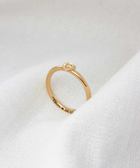 Anel Mini Coração Memórias Ouro 18K
