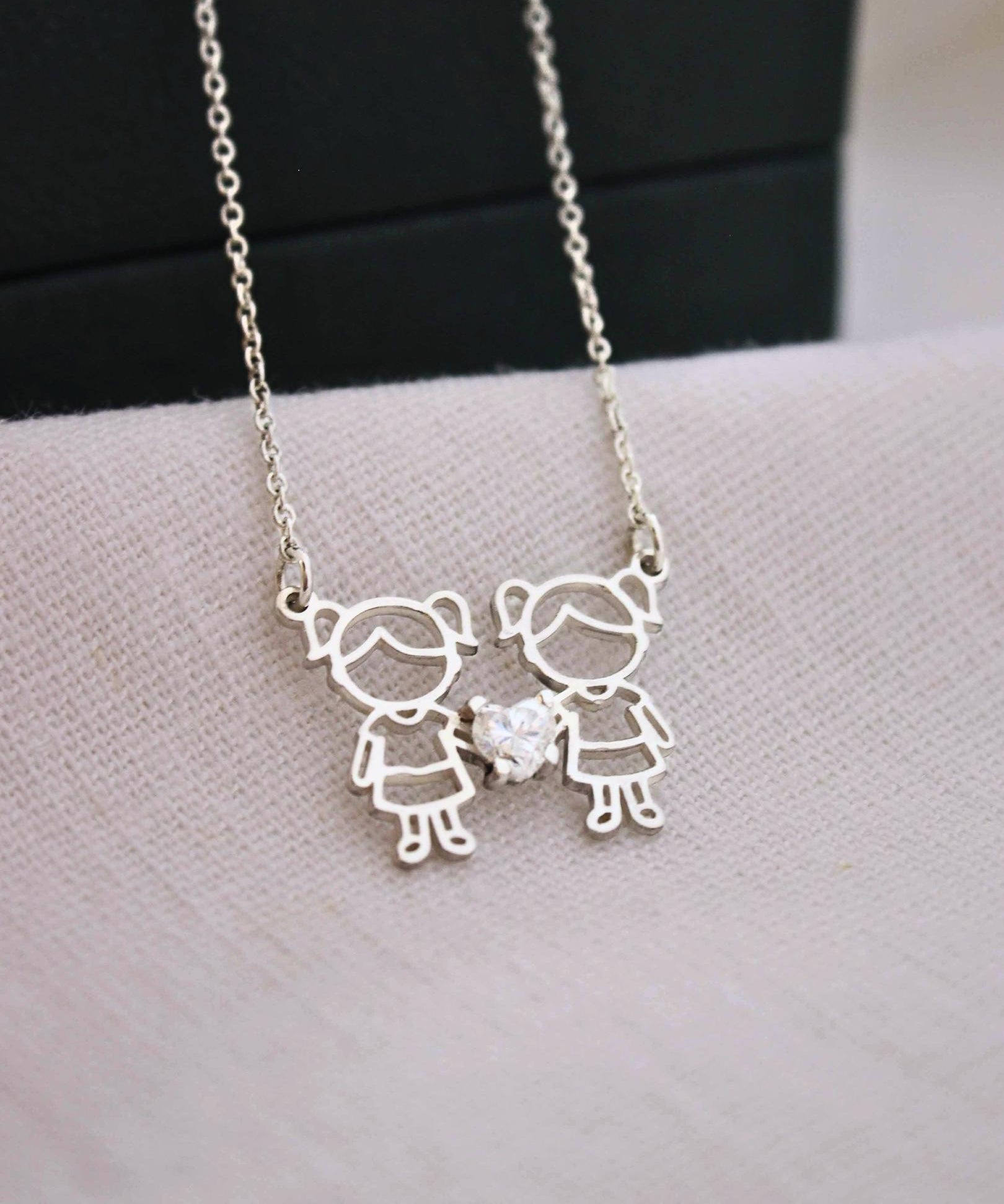 pingente filhos menino menina pitocos casal montezza personalizado zirconia coração