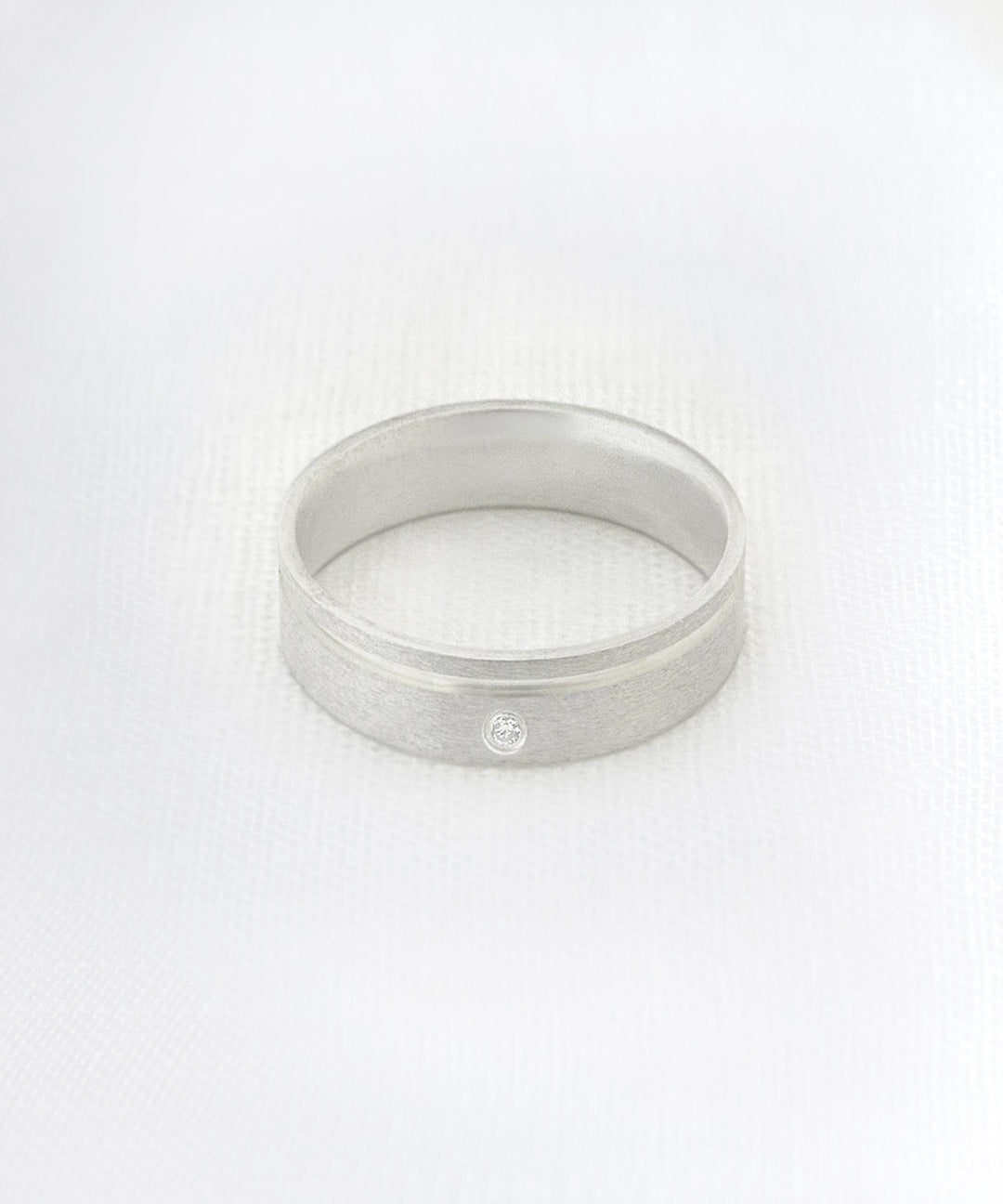 Aliança Namoro Prata 950 1 Zircônia Fosca Friso Lateral 6mm - Montezza Joias