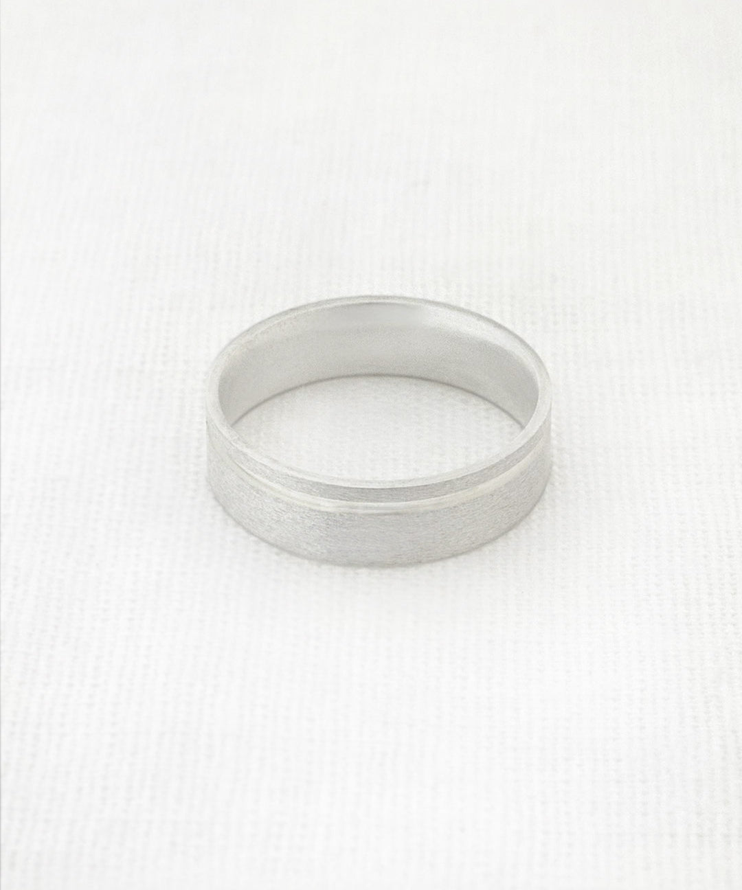 Aliança Namoro Prata 950 Fosca Friso Lateral 6mm - Montezza Joias