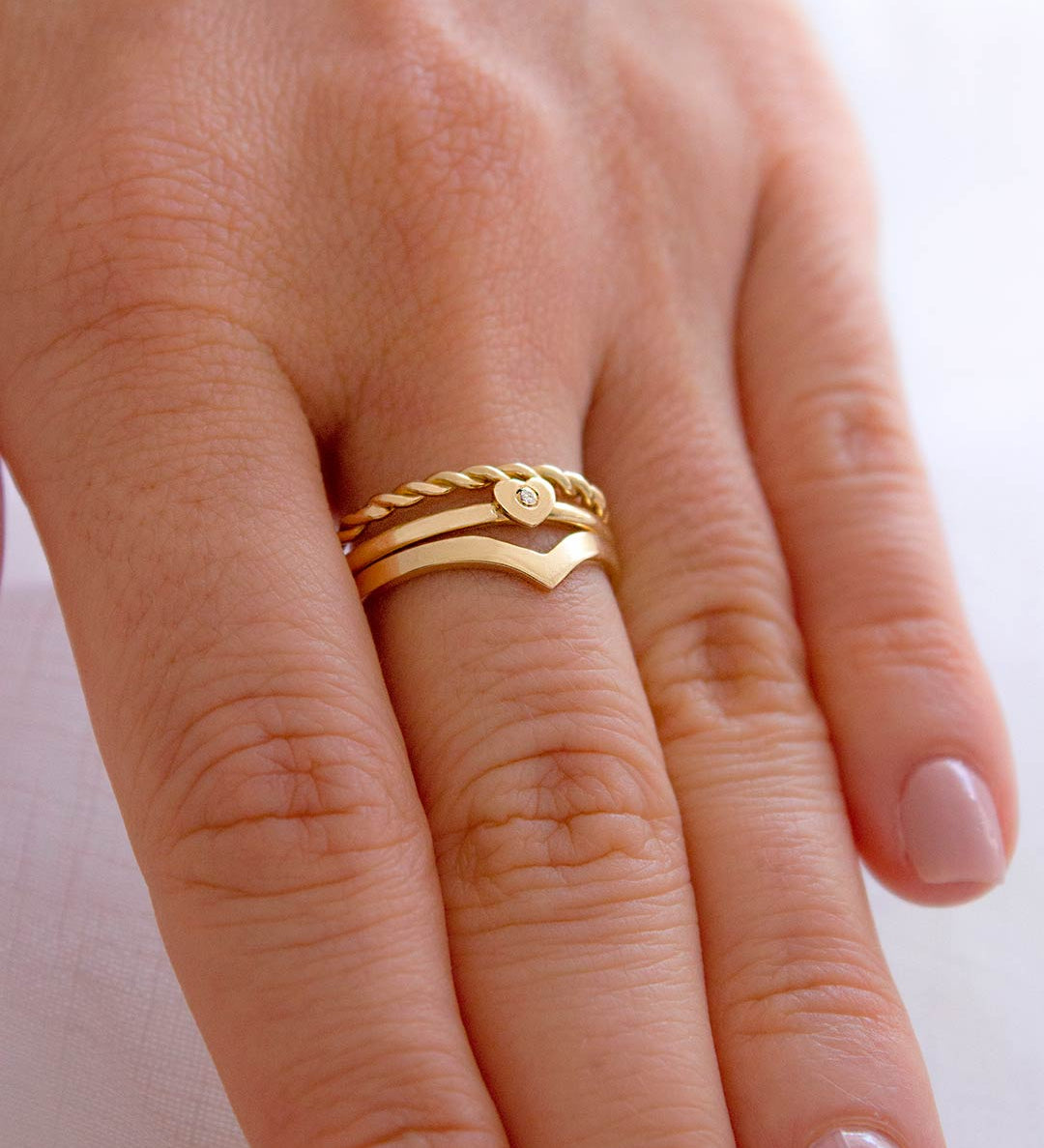 Anel Torcido Ouro 18K - Montezza Joias