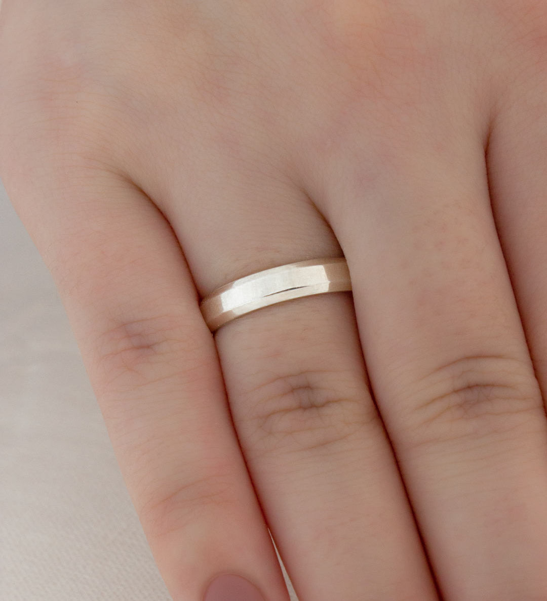 Aliança Namoro Prata 950 Chanfrada 4mm - Montezza Joias