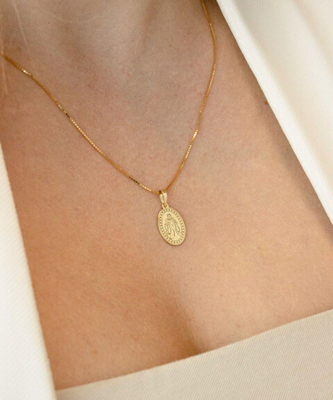 Pingente Personalizado Oval Ouro 18K
