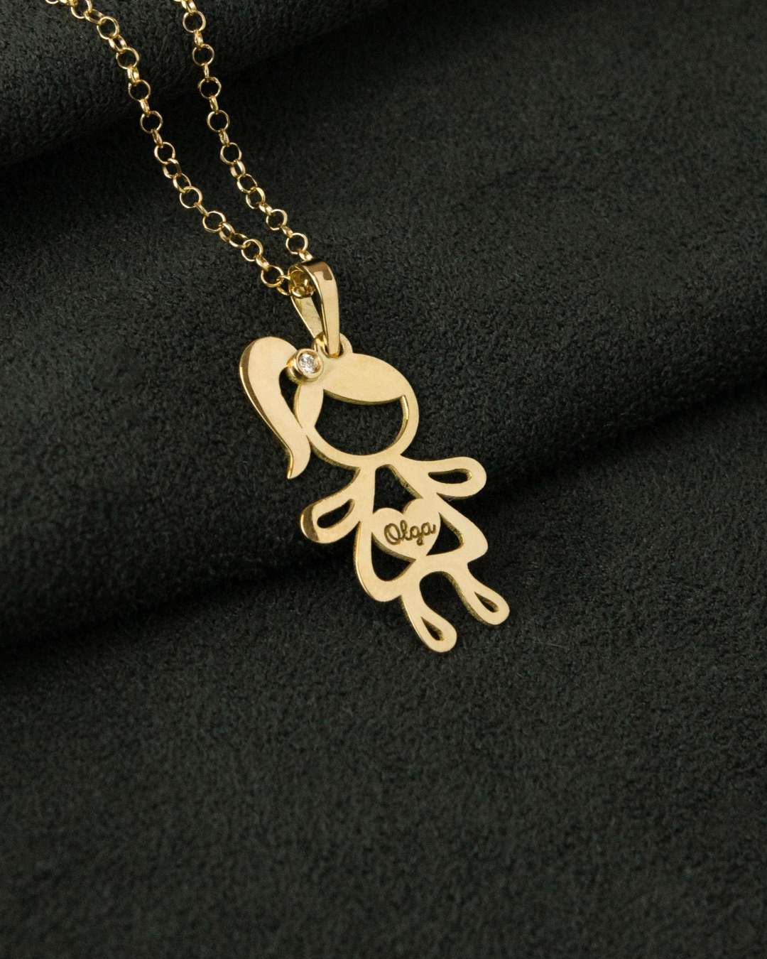 Pingente Personalizado Menina Helô Ouro 18K