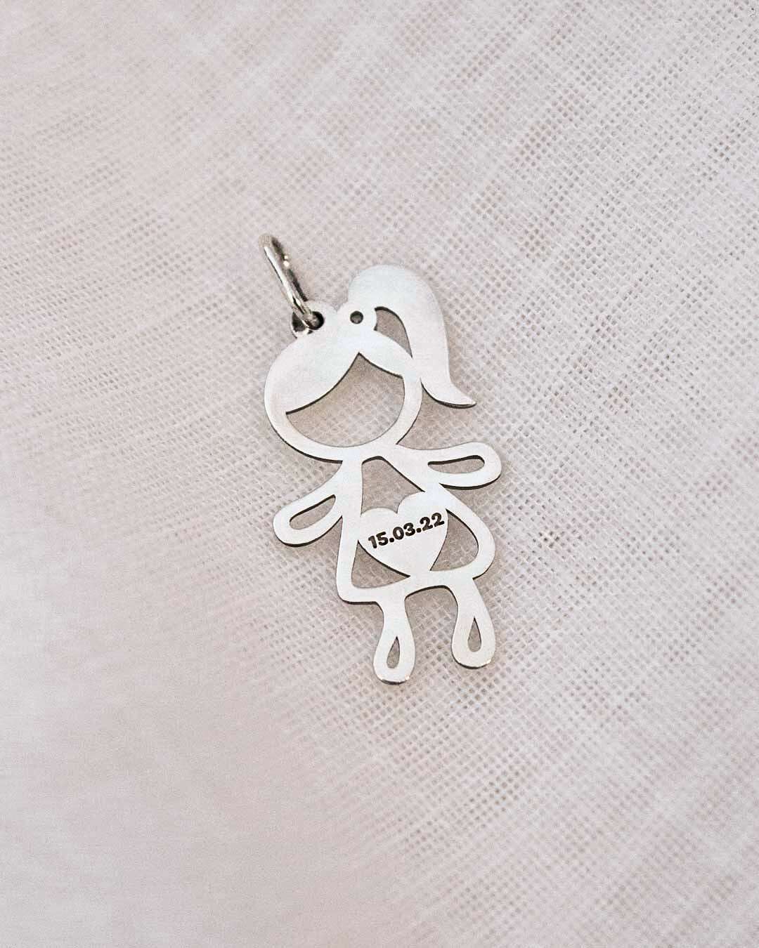 Pingente Personalizado Menina Helô Prata 950