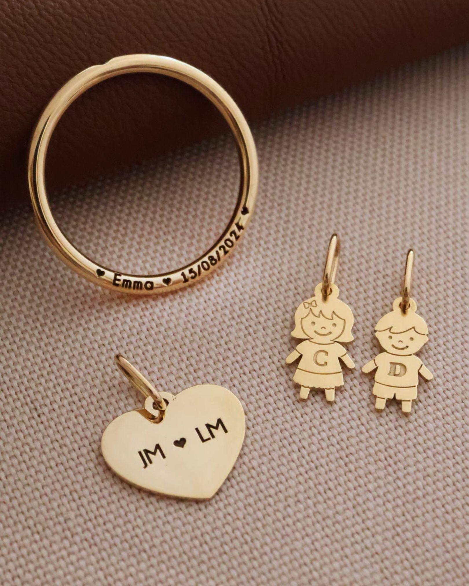 pingente menina ouro personalizado com nome data de nascimento modelos de cabelo