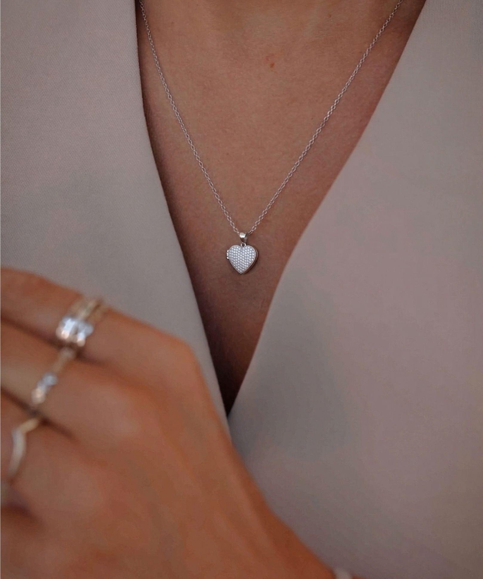 pingente relicario coração de prata personalizado montezza