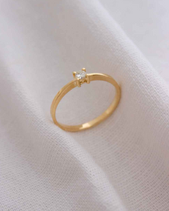 Anel Solitário Personalizado Aro Afinado 10 Pontos Ouro 18K