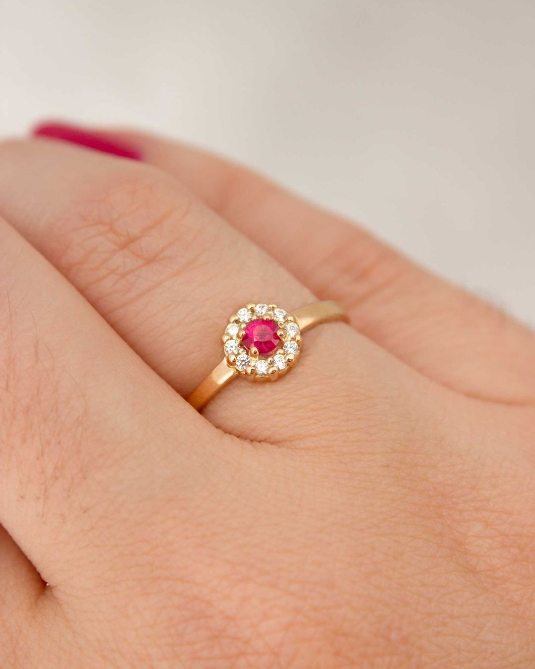 Anel Formatura Redondo Aro Delicado Ouro 18K