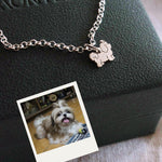 Pulseira de prata com pingente de cachorro Shih Tzu e foto do pet de referência