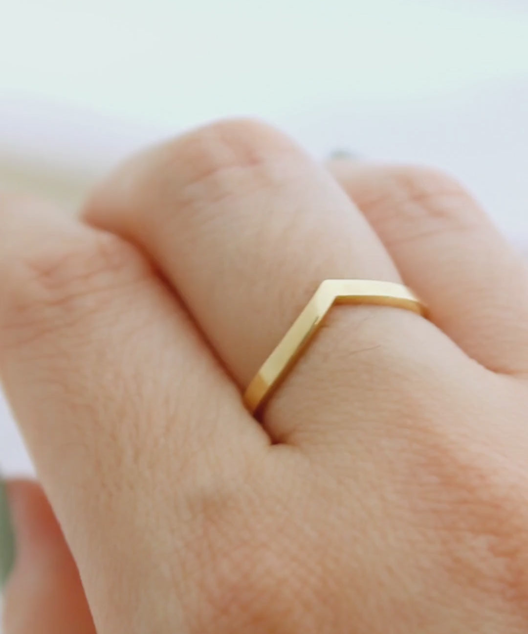 Anel Bico Liso Personalizado Ouro 18K