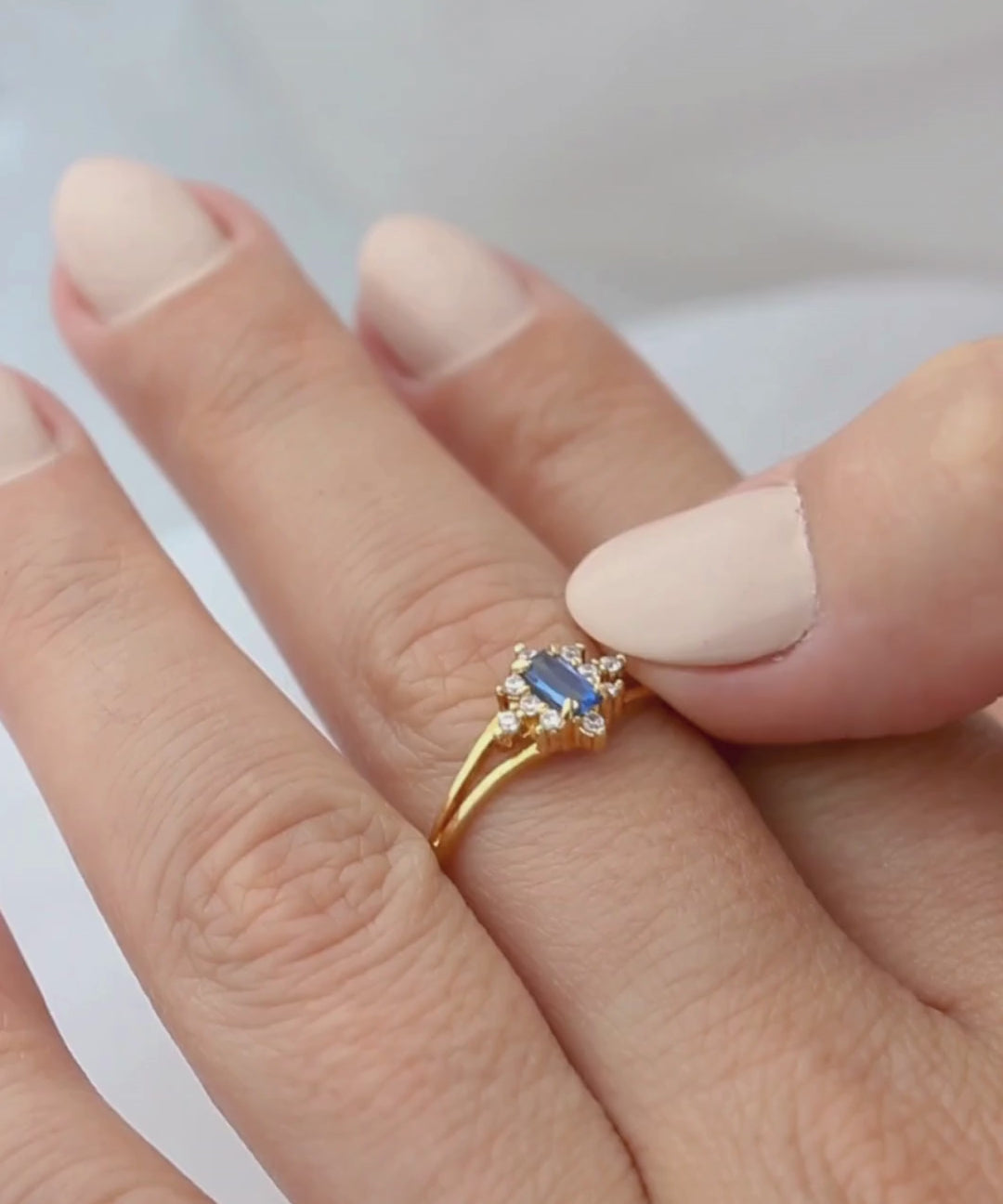 Anel Formatura Baguete Aro Duplo Ouro 18K