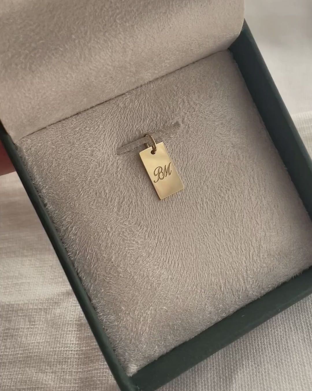 Pingente Personalizado Retangular Ouro 18K