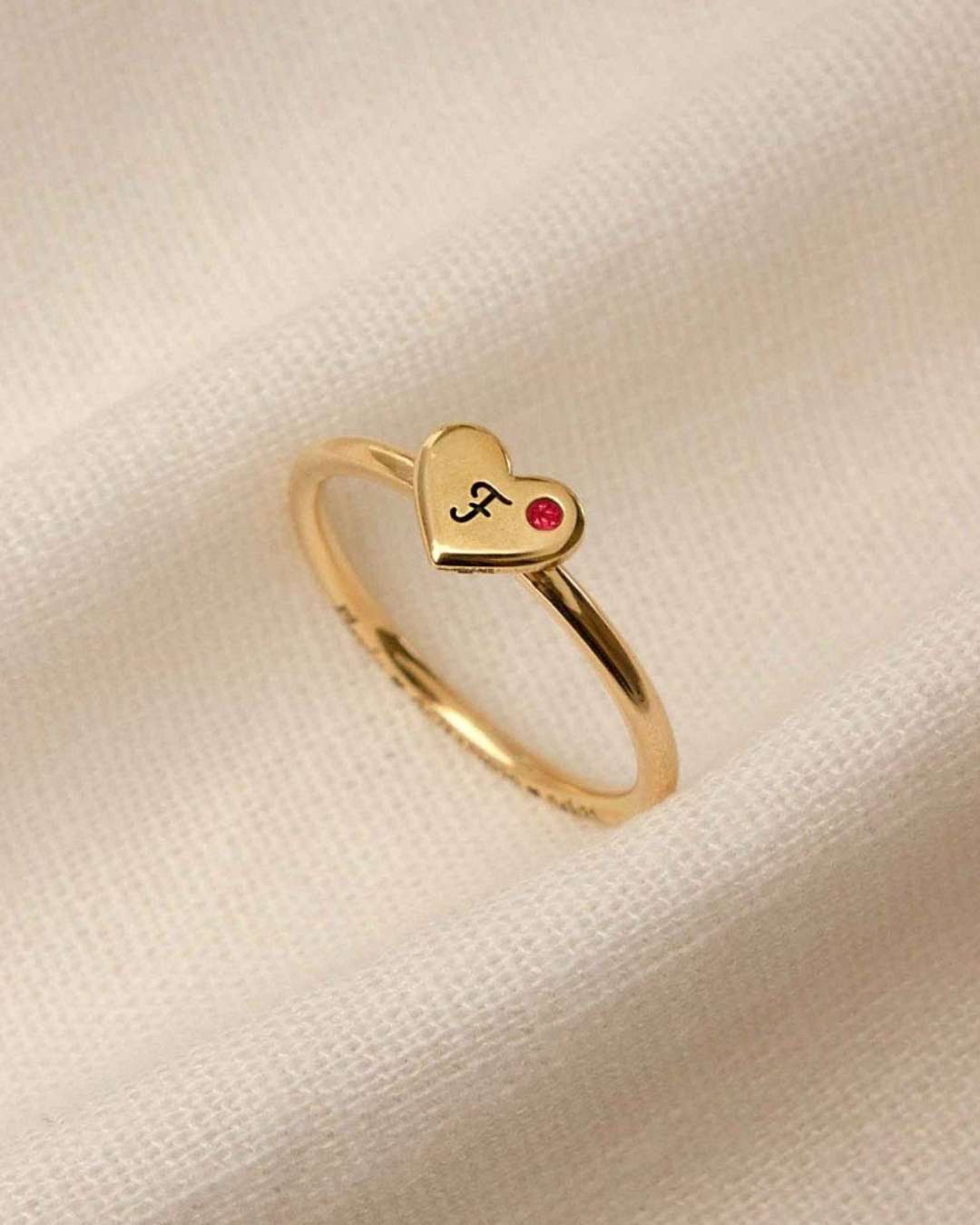 Anel Coração Personalizado Ouro 18K