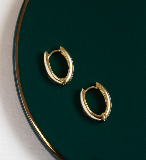 Argola Bico Lisa Ouro 18K - Montezza Joias
